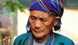 Cụ bà 73 tuổi dùng dao đoạt mạng chồng ngay tại bữa cơm